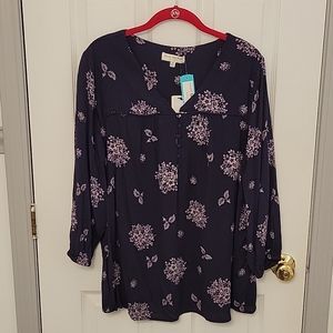 Skies Are Blue navy and Lilac blouse